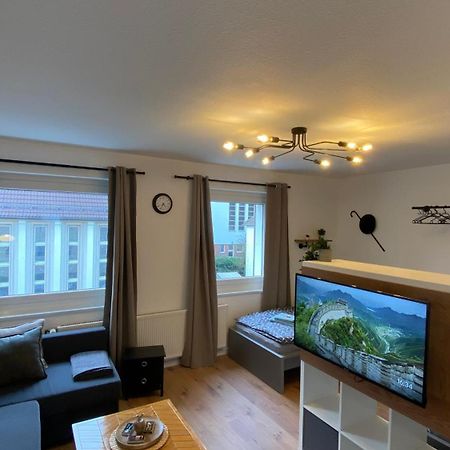 Charlie , Solingen Mitte, Ferien/Messe Wohnung Fuer Bis Zu 5 Personen Екстер'єр фото