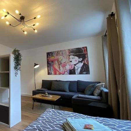 Charlie , Solingen Mitte, Ferien/Messe Wohnung Fuer Bis Zu 5 Personen Екстер'єр фото